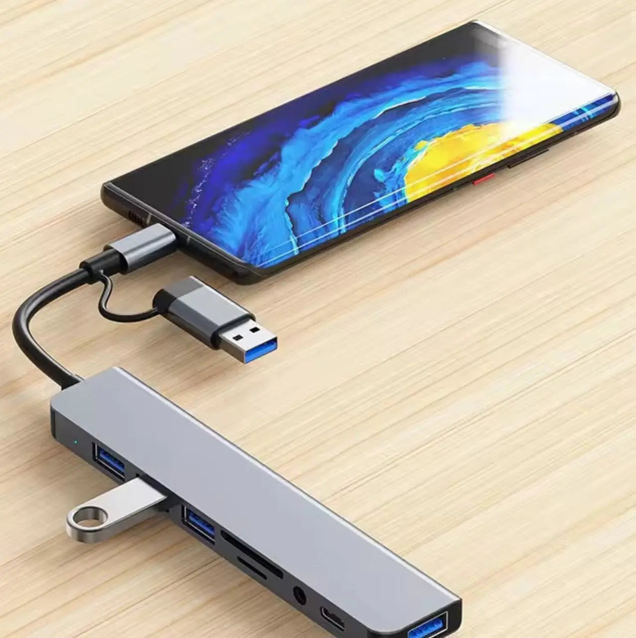 Station d’accueil HUB USB-C 8 en 2 avec prise audio 3,5mm & lecteur de carte Mobile City