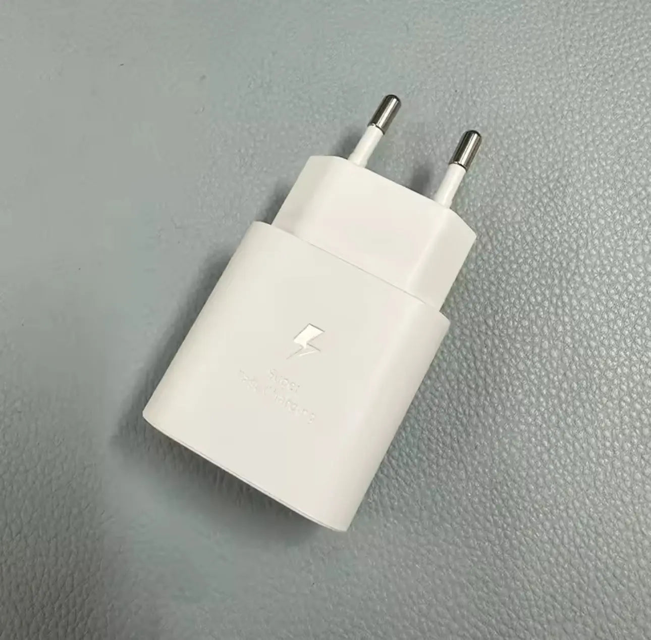 Chargeur Secteur USB-C 20W – Blanc Mobile City